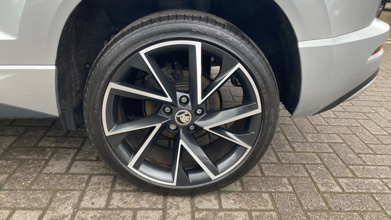 Skoda Karoq 1.5 TSI Sport Line 5dr DSG Petrol Estate